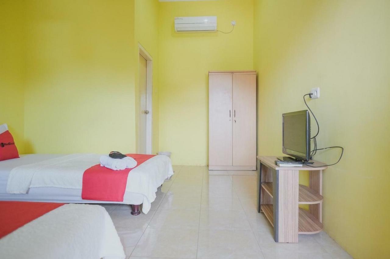 Reddoorz Syariah Near Kantor Walikota 잠비 외부 사진